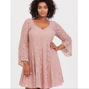 Pink lace torrid dress